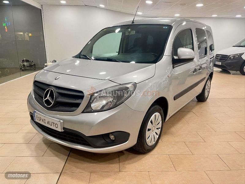 Mercedes Citan 111 CDI Tourer Prime Largo de 2015 con 180.000 Km por 10.990 EUR. en Lleida