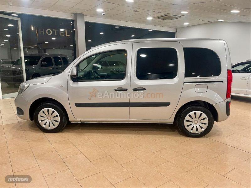Mercedes Citan 111 CDI Tourer Prime Largo de 2015 con 180.000 Km por 10.990 EUR. en Lleida