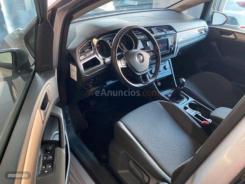 Volkswagen Touran Business 1.6 TDI 85kW 115CV de 2017 con 135.530 Km por 16.500 EUR. en Cadiz