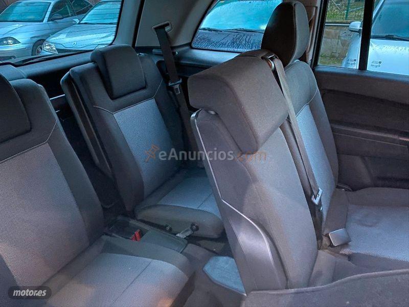 Opel Zafira 1.7 CDTi 111 Years de 2010 con 200.000 Km por 5.800 EUR. en La Coruna