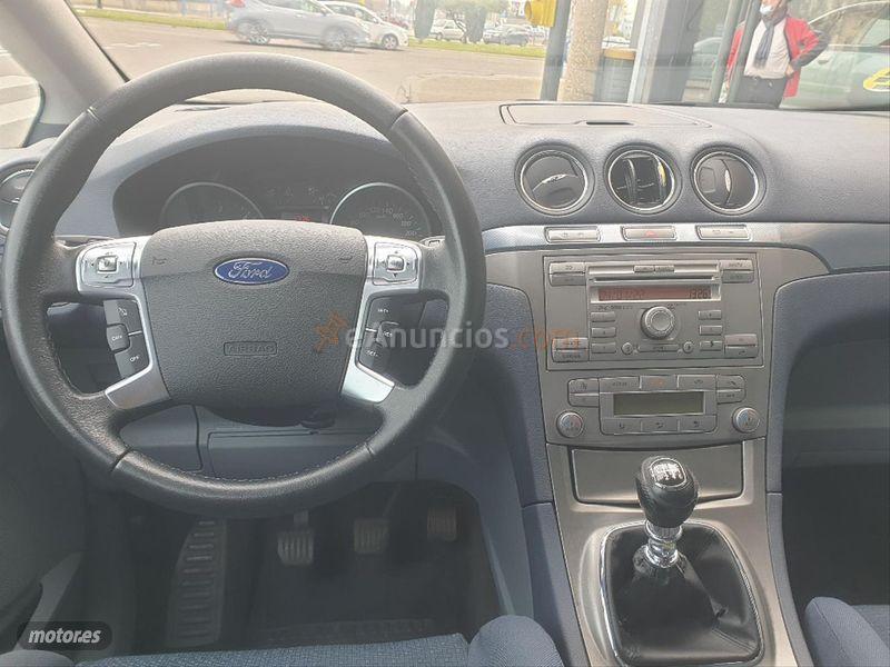 Ford S-Max 2.0 TDCi Trend de 2007 con 169.800 Km por 5.995 EUR. en Zaragoza