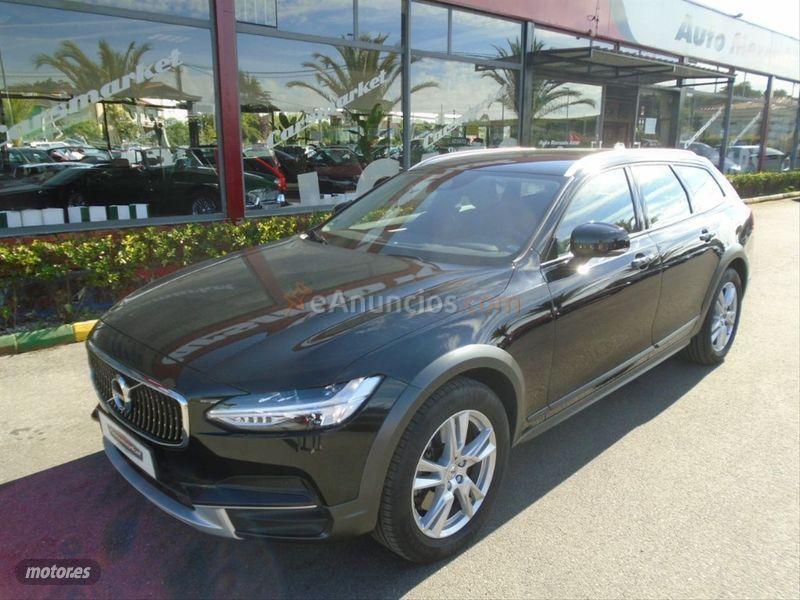 Volvo V 90 2.0 D4 AWD Auto de 2019 con 45.390 Km por 32.600 EUR. en Asturias