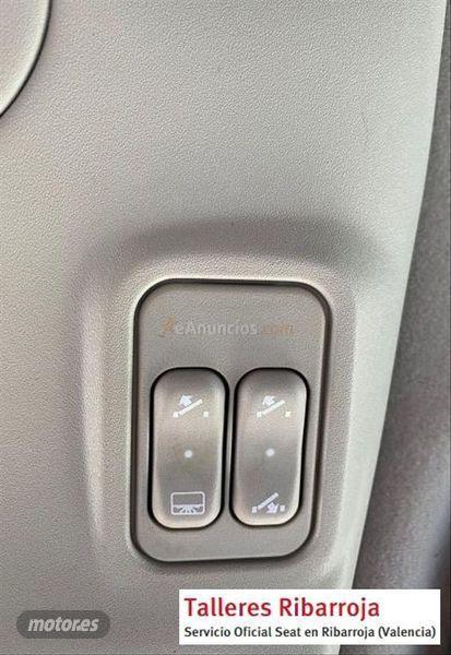 Opel Zafira 1.8 16V ELEGANCE AUTO de 2000 con 206.731 Km por 2.690 EUR. en Valencia