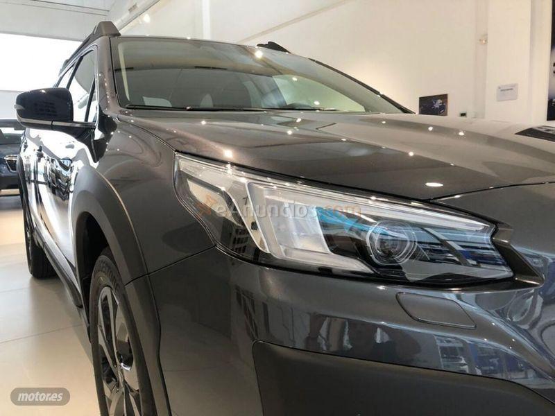 Subaru Outback 2.5i Field CVT Lineartronic AWD de 2021 con 950 Km por 36.900 EUR. en Barcelona