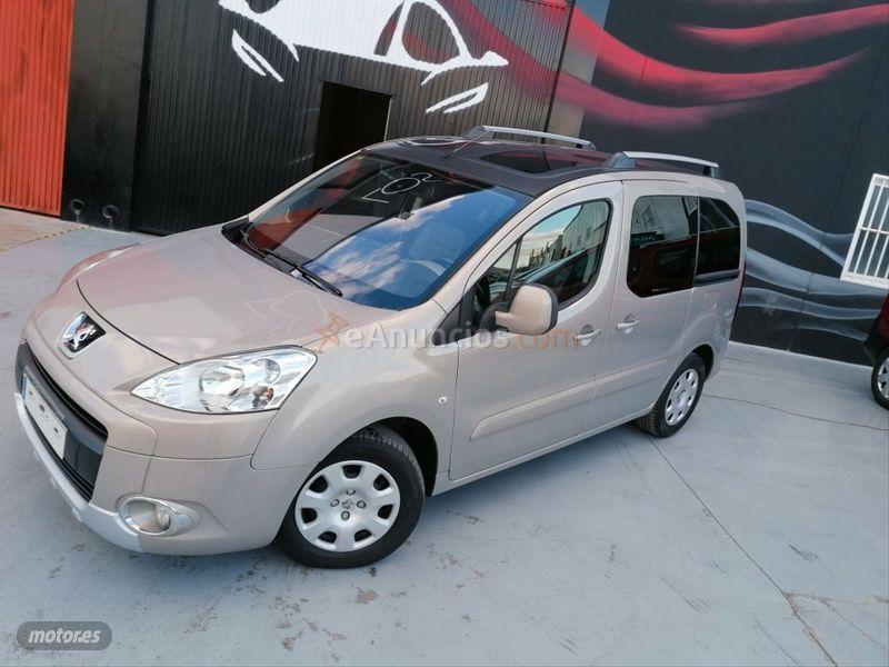 Peugeot Partner Tepee Premium 1.6 HDi 110cv FAP de 2009 con 131.360 Km por 8.999 EUR. en Murcia