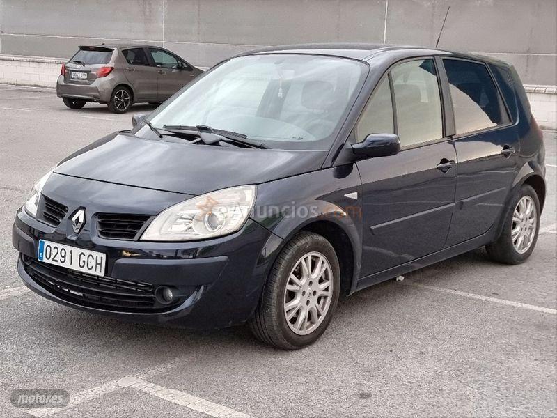 Renault Scenic Dynamique 1.5dCi105 EU4 eco2 de 2008 con 222.000 Km por 2.800 EUR. en Granada