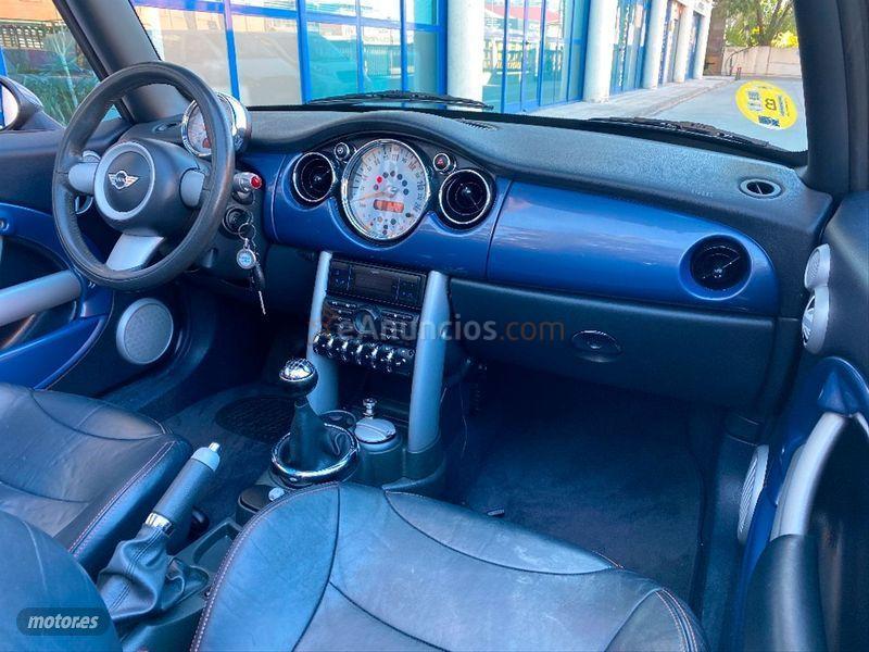 Mini Cooper Cooper Cabrio de 2004 con 164.000 Km por 5.990 EUR. en Madrid