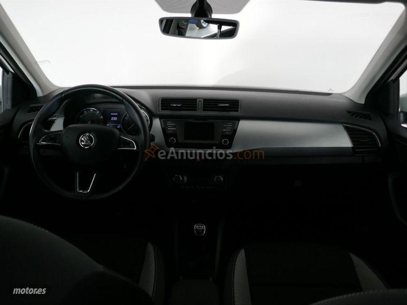 Skoda Fabia Combi 1.0 TSI 70KW 95cv Ambition de 2020 con 15.684 Km por 14.900 EUR. en Valladolid