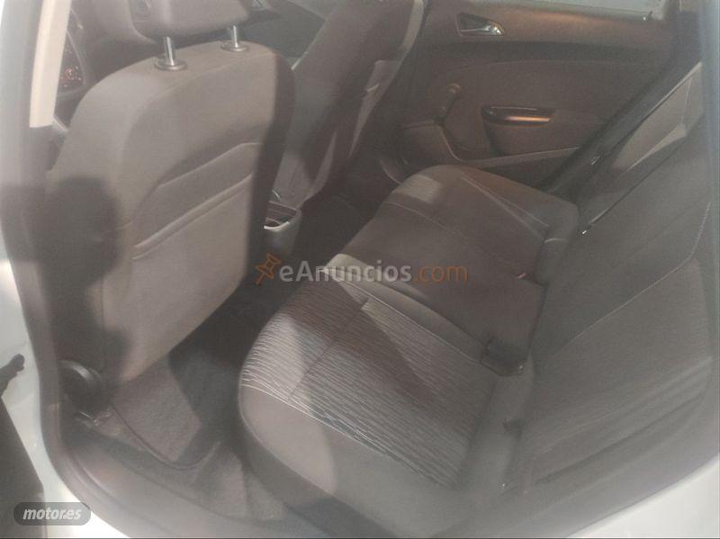 Opel Astra 1.6 CDTi SS 110 CV Selective ST de 2014 con 152.000 Km por 7.500 EUR. en Asturias