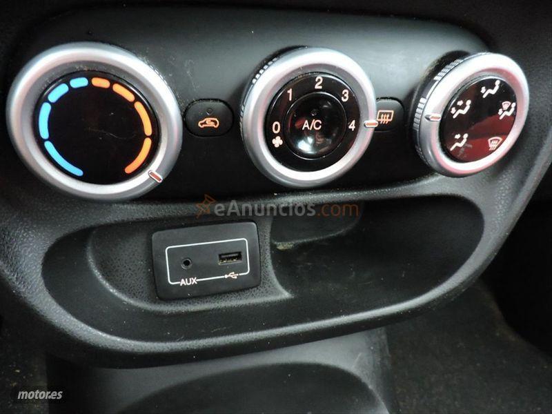 Fiat 500L 1.4 16v 95CV Lounge de 2015 con 114.212 Km por 9.800 EUR. en La Rioja