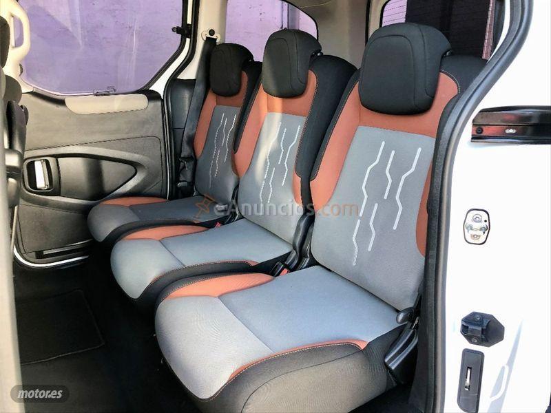 Peugeot Partner Tepee Style 1.6 HDi 92cv de 2015 con 123.648 Km por 11.990 EUR. en Las Palmas