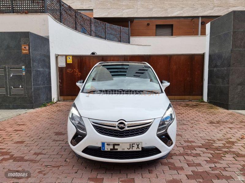 Opel Zafira 1.6 CDTi SS 136 CV Excellence de 2016 con 140.000 Km por 11.999 EUR. en Madrid