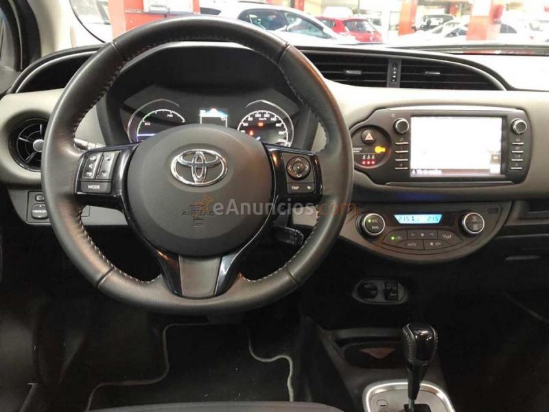 Toyota Yaris HYBRID, SOLO 19000 KM 