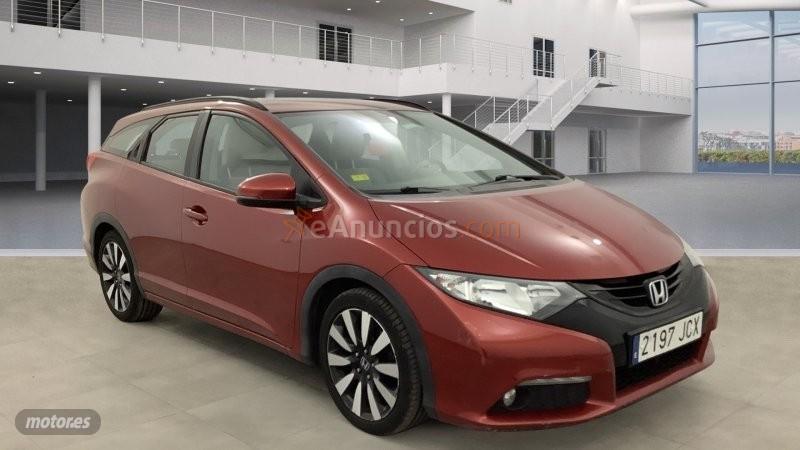 Honda Civic Tourer 1.6I-DTEC COMFORT de 2015 con 150.985 Km por 12.000 EUR. en Madrid