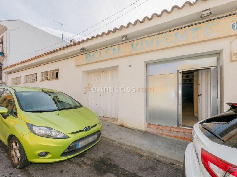 LOCAL CÉNTRICO. PRECIO NEGOCIABLE