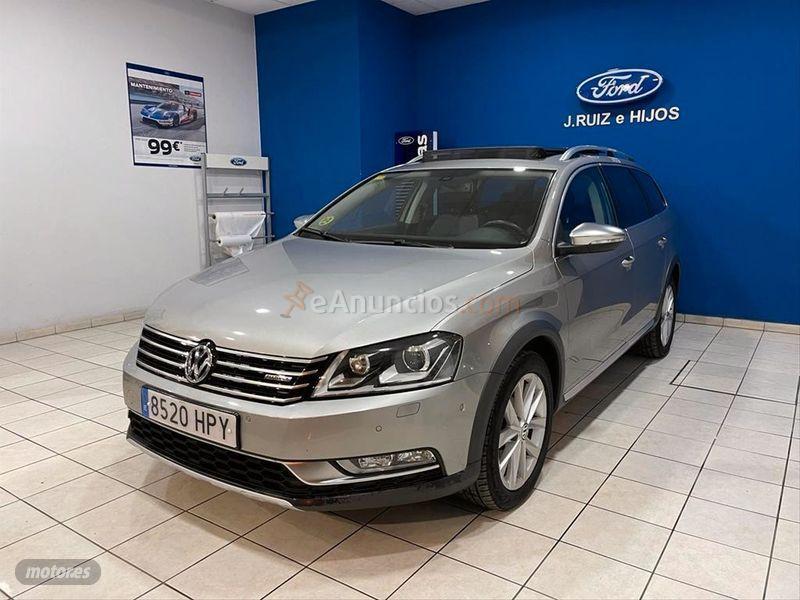 Volkswagen Passat Alltrack 2.0 TDI 140cv Bluemotion Tech de 2013 con 128.461 Km por 15.900 EUR. en Sevilla