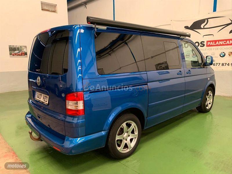 Volkswagen Multivan 2.5 TDI 130cv Comfortline de 2006 con 202.614 Km por 15.499 EUR. en Sevilla