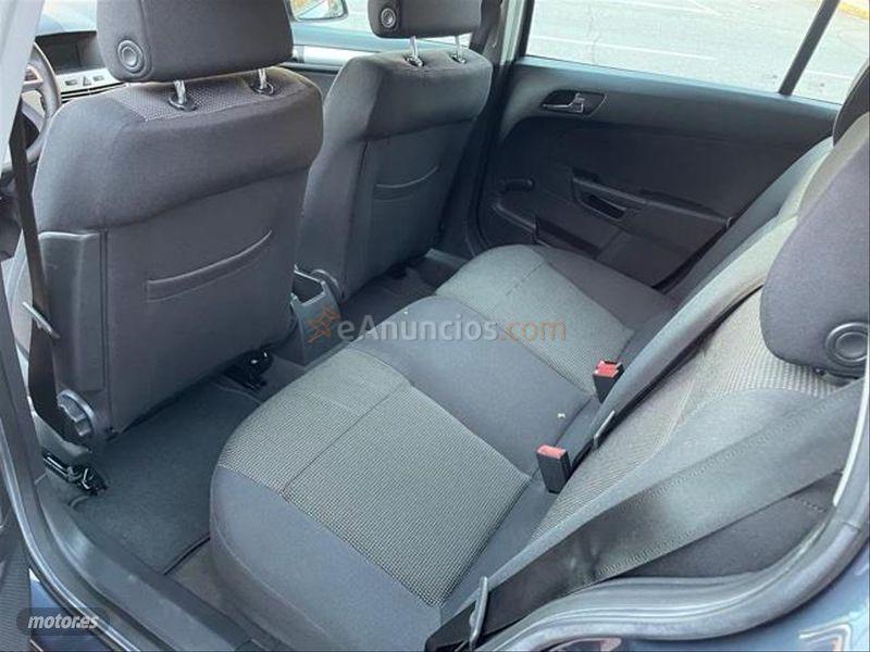 Opel Astra 1.9 CDTi 120 CV Sport SW de 2008 con 197.000 Km por 4.600 EUR. en Toledo