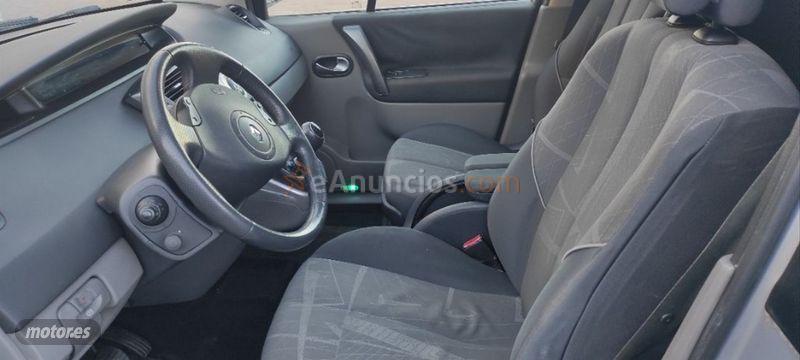Renault Scenic CONFORT DYNAMIQUE 1.9DCI de 2005 con 203.400 Km por 2.490 EUR. en Alicante