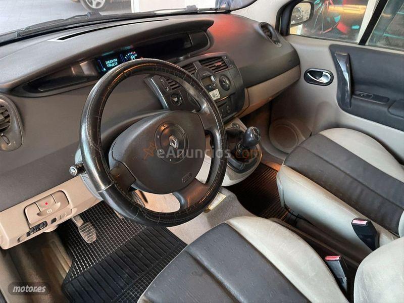 Renault Scenic CONFORT DYNAMIQUE 1.9DCI de 2003 con 75.324 Km por 2.499 EUR. en Sevilla