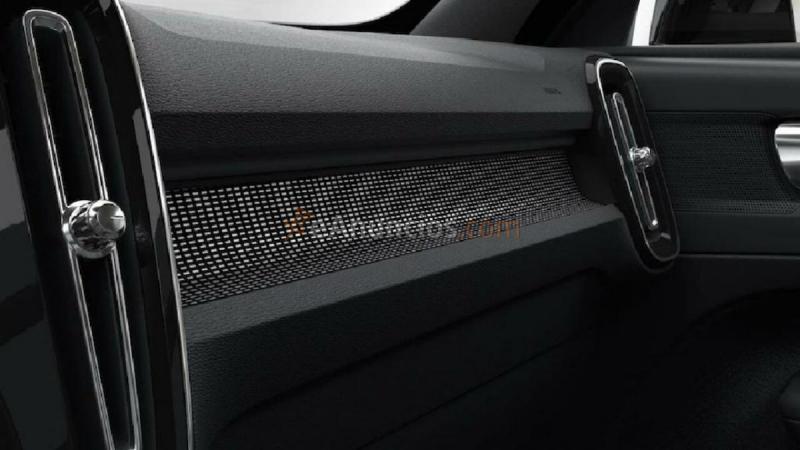 Volvo XC40 1.5 T4 RECHARGE R-DESIGN DCT 5P