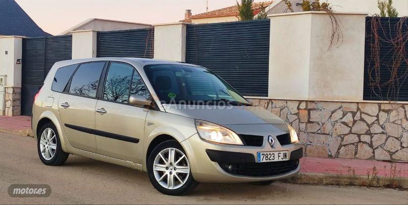 Renault Grand Scenic Dynamique 7 plazas 1.9dCi EU4 de 2008 con 220.000 Km por 3.850 EUR. en Toledo