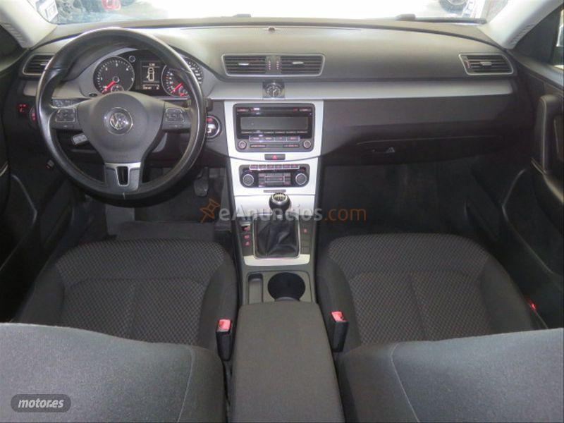 Volkswagen Passat Variant 1.6 TDI 105cv BlueMotion de 2011 con 220.000 Km por 8.490 EUR. en Madrid