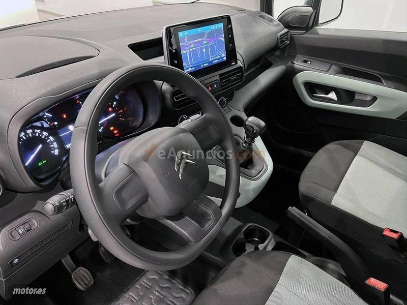 Citroen Berlingo Talla XL BlueHDi 130 SS 6v FEEL de 2020 con 31.000 Km por 24.500 EUR. en Madrid