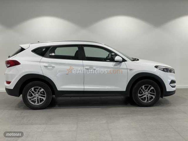 Hyundai Tucson 1.6 GDI BE Essence 4x2 de 2018 con 47.600 Km por 17.200 EUR. en Barcelona