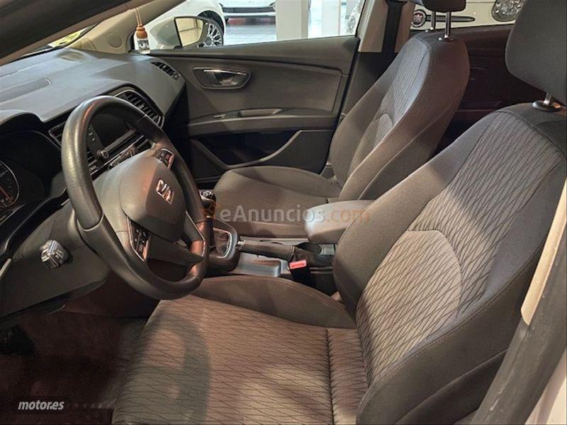 Seat Leon ST 1.6 TDI 110cv StSp Style Ecomotive de 2014 con 133.950 Km por 9.995 EUR. en Barcelona