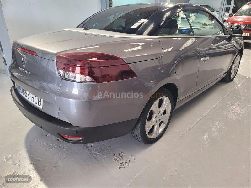 Renault Megane CoupeCabrio Dynamique dCi 110cv FAP de 2011 con 96.000 Km por 8.900 EUR. en Barcelona