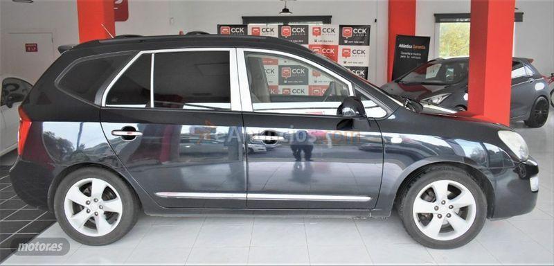 Kia Carens 2.0 CRDI VGT 140cv Emotion 7 plazas de 2007 con 211.000 Km por 6.900 EUR. en Pontevedra