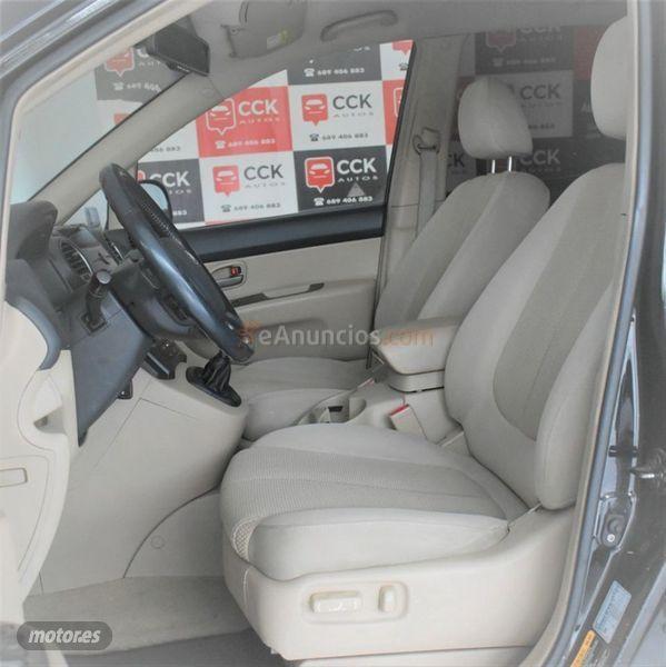 Kia Carens 2.0 CRDI VGT 140cv Emotion 7 plazas de 2007 con 211.000 Km por 6.900 EUR. en Pontevedra