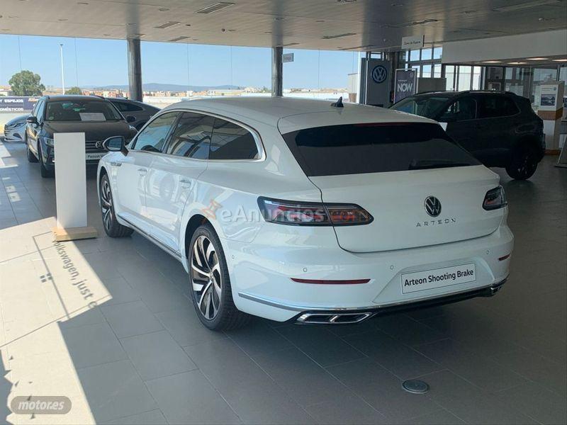 Volkswagen Arteon RLine 2.0 TDI 110kW 150CV DSG S Brake de 2021 por 48.346 EUR. en Badajoz