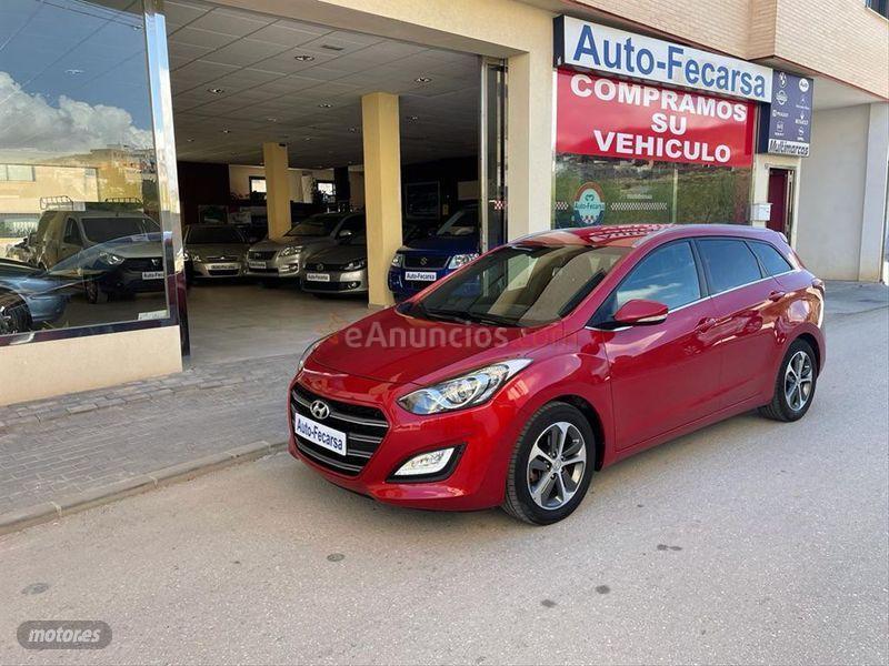 Hyundai i30 CW 1.6 CRDi 81kW 110CV BD Go Plus DCT de 2016 con 43.800 Km por 14.500 EUR. en Murcia