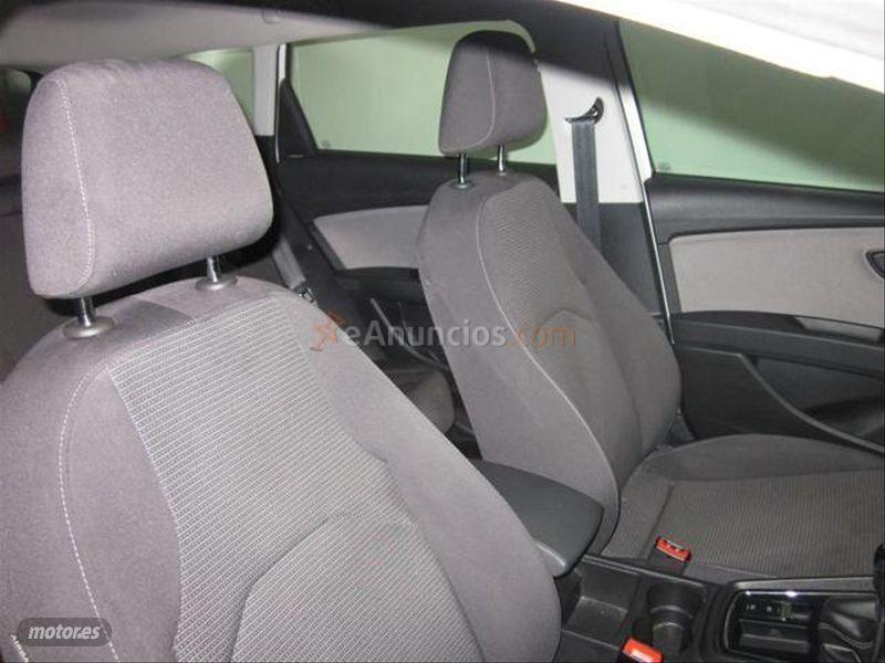 Seat Leon ST 1.6 TDI 85kW 115CV StSp Style de 2017 con 81.184 Km por 14.490 EUR. en Madrid