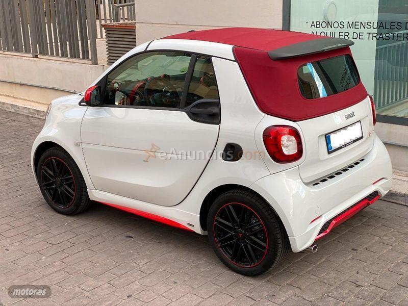 Smart Fortwo 0.9 66kW 90CV CABRIO de 2017 con 12.500 Km por 22.800 EUR. en Malaga