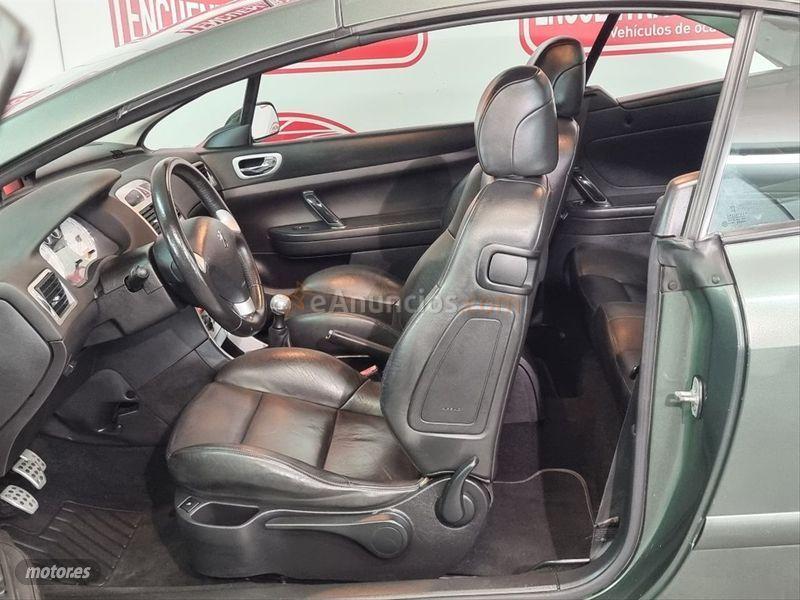 Peugeot 307 CC 2.0 16v de 2005 con 177.964 Km por 3.990 EUR. en Tarragona