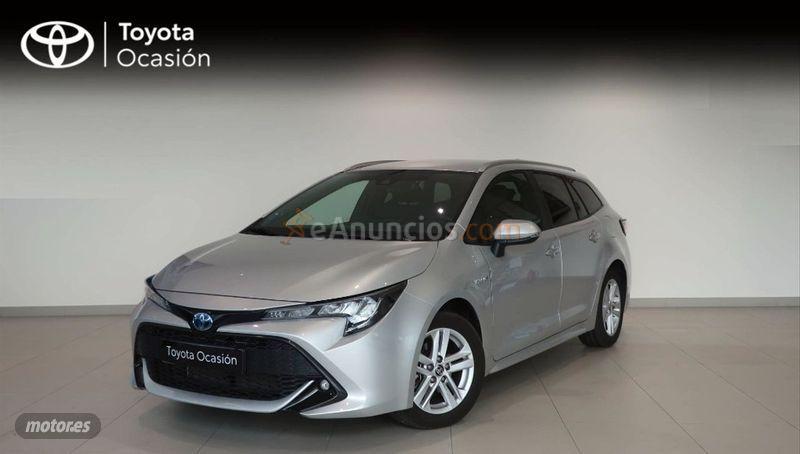Toyota Corolla 1.8 125H ACTIVE TECH ECVT TOU SPORT de 2021 con 16.117 Km por 21.900 EUR. en Sevilla