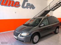 Chrysler Voyager SE 2.5 CRD de 2007 con 201.856 Km por 3.900 EUR. en Madrid