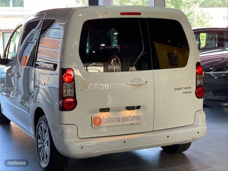 Peugeot Partner TEPEE Active 1.6 BlueHDi 100 de 2016 con 79.613 Km por 13.057 EUR. en La Coruna