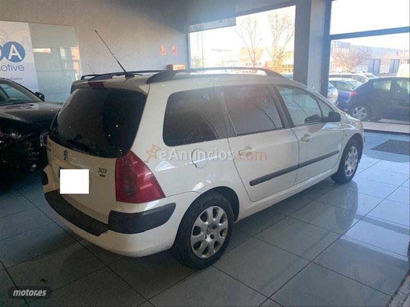Peugeot 307 SW Pack 1.6 HDi de 2004 con 212.000 Km por 3.500 EUR. en Burgos