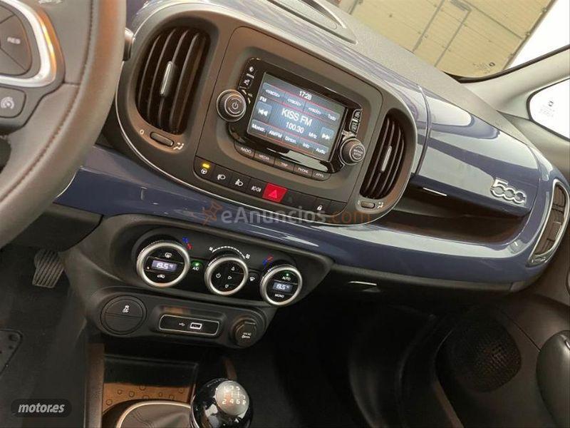 Fiat 500L 1.4 16v 70kW 95CV Lounge de 2019 con 5.343 Km por 16.900 EUR. en Sevilla