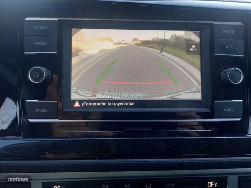 Volkswagen California Beach Camper TDI 110KW 150CV BMT DSG de 2021 con 7.300 Km por 58.900 EUR. en Barcelona