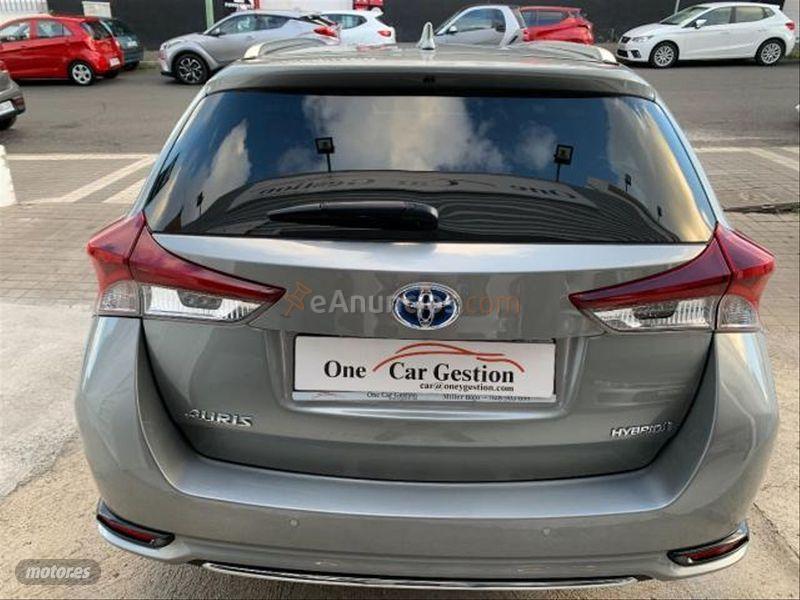 Toyota Auris 1.2 120T Feel Touring Sports de 2017 con 80.000 Km por 16.495 EUR. en Las Palmas