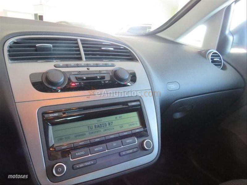 Seat Altea XL 1.6 TDI 105cv SS EEcomotive ITech de 2015 con 60.000 Km por 12.500 EUR. en Granada