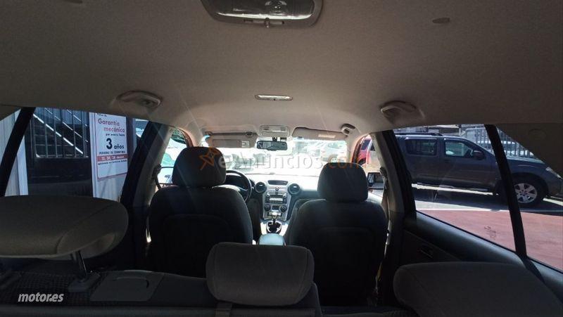 Kia Carens 2.0 CRDI VGT 140cv Emotion 5 plazas de 2010 con 137.000 Km por 5.800 EUR. en Zaragoza