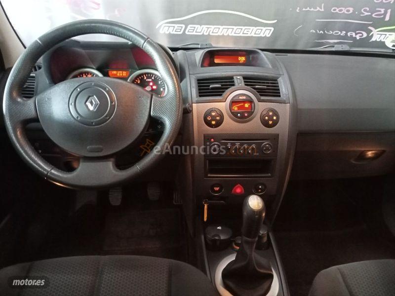 Renault Megane GRAND TOUR CONFORT DYNAMIQUE 1.6 16V de 2003 con 150.000 Km por 3.500 EUR. en Valencia
