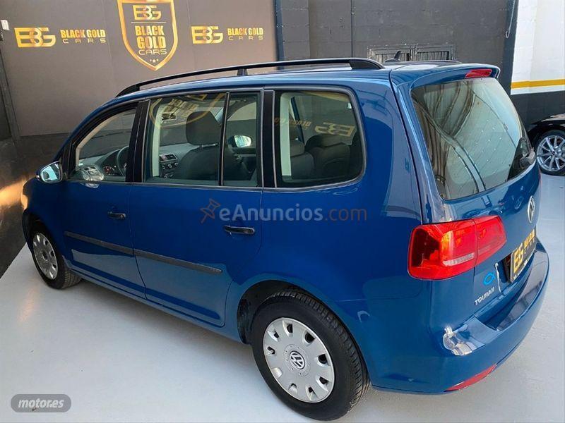 Volkswagen Touran 1.6 TDI 105cv Advance de 2011 con 189.000 Km por 10.990 EUR. en Madrid