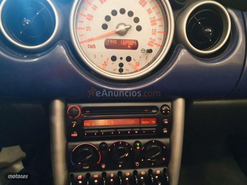 Mini Cooper Cooper Cabrio de 2006 con 132.000 Km por 8.500 EUR. en Jaen